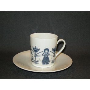Seltmann & Weiden spelende kinderen / plaatsnamen / klederdrachten kopje & schotel Spakenburg / Middelburg