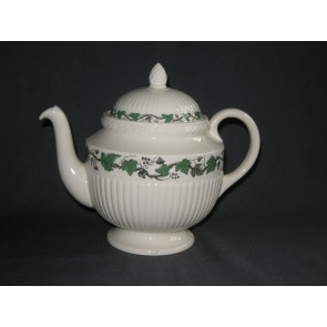 Wedgwood Stratford theepot met beschadiging