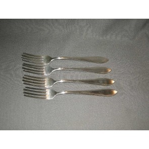 Gero verzilverd model 618 puntfilet vorken 20,5 cm. met slijtage